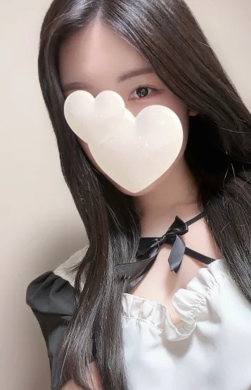 椿すみれ