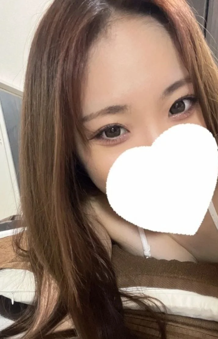 本日【16時〜22時】出勤です🫧