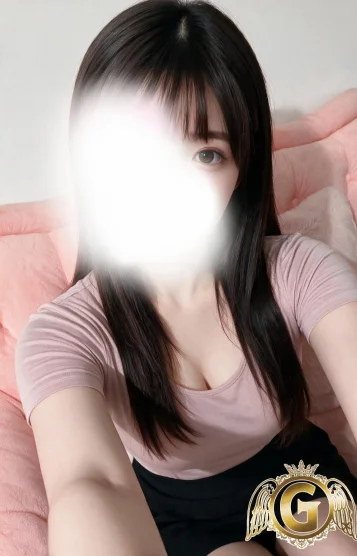 秋吉なぎさ