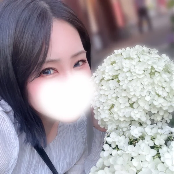 明日、出勤いたします🤍
