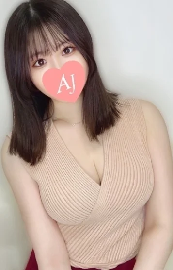 愛宮 すず