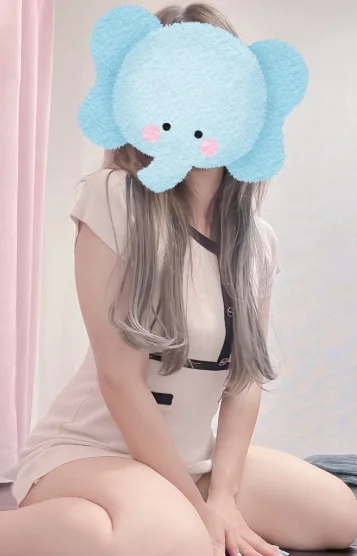 芹沢まや