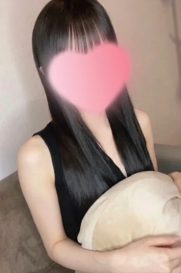 桐谷あまね