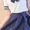 せり