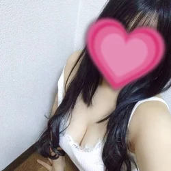 ユイ