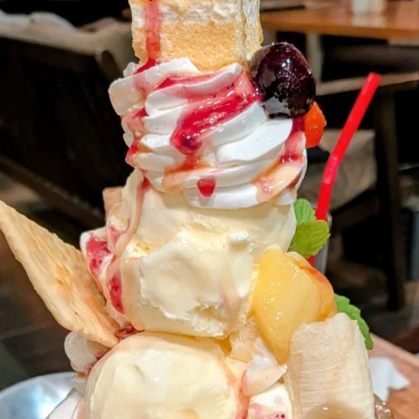 夏パフェ🍨18時〜出勤