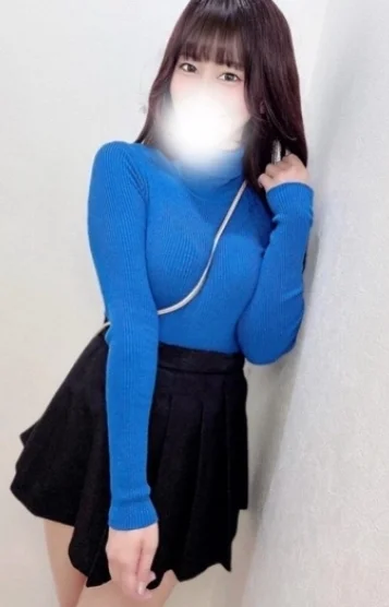 佐野ゆりあ
