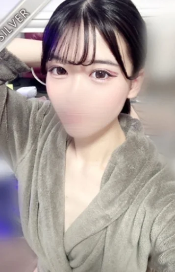りつ(SILVER)