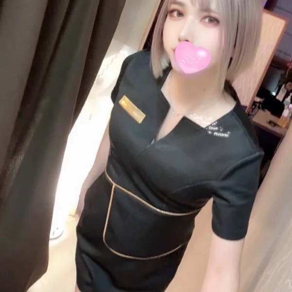 本日出勤16時〜❣️