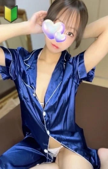 江角しおん