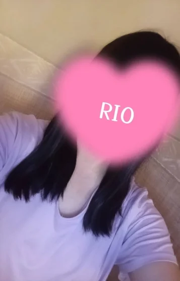 新人♡りお