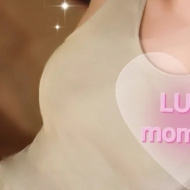 桃瀬ひなLUNA>の写真
