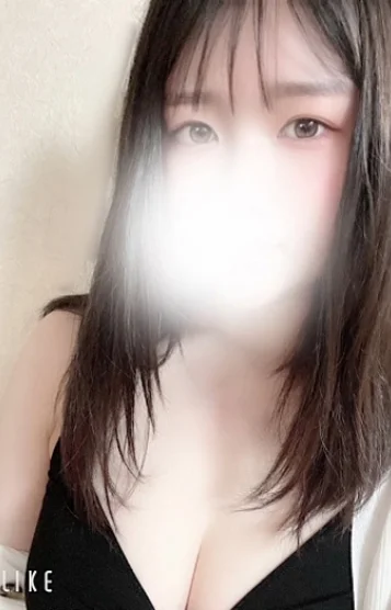知花れお