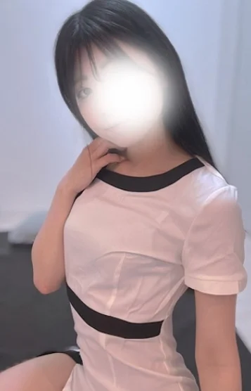 白雪あやか