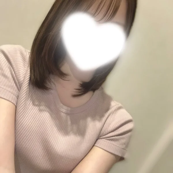 お足元お気をつけてお越しください☂️✨