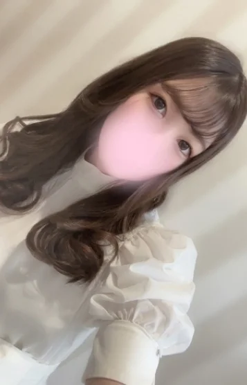 ゆりな