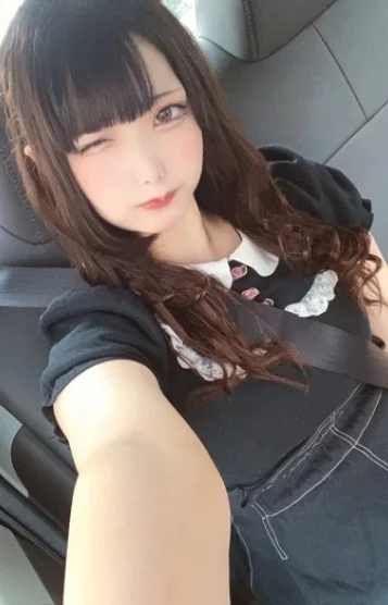 鎌田いお