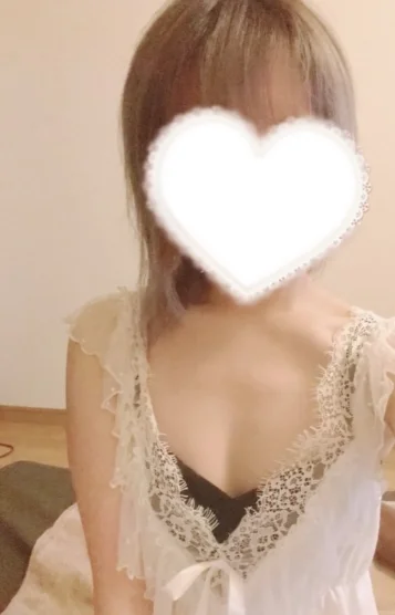 キュート系彼女 もも