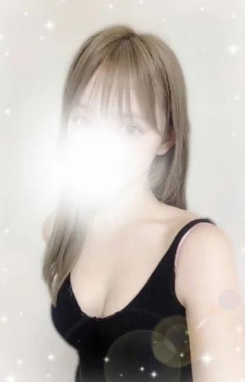 三上　りな