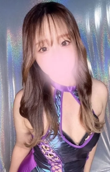 新人りな♡体験入店♡