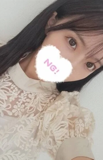 八木 りあら