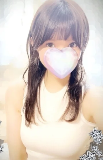 片桐ありさ