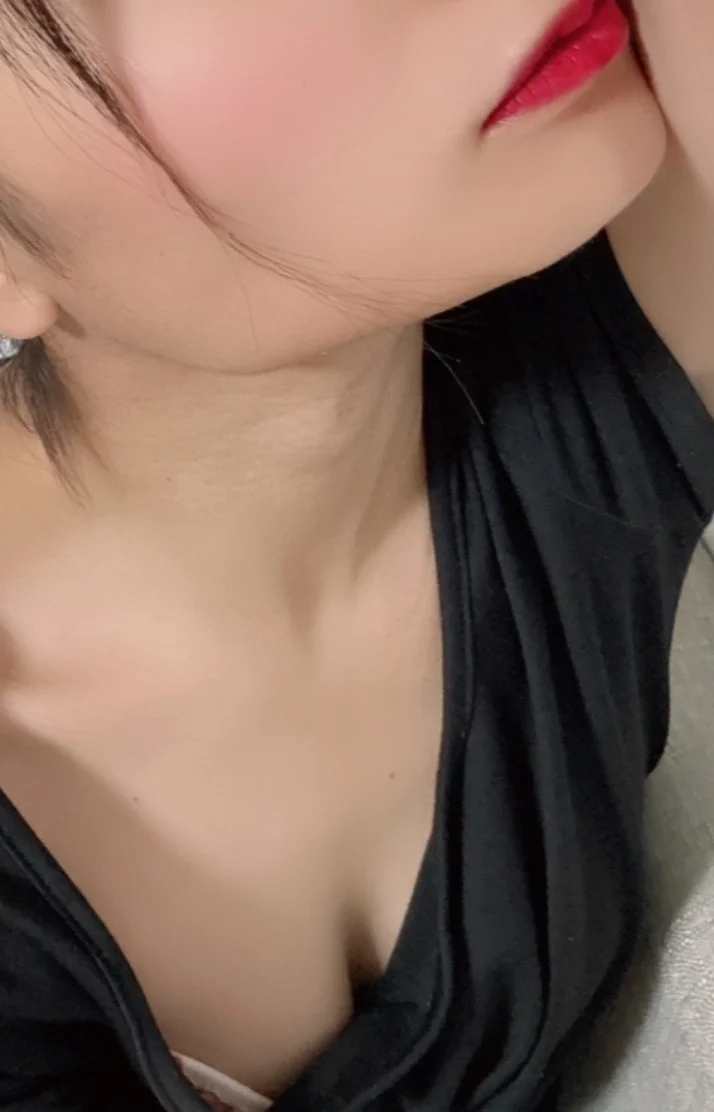 本日17時から22時まで居ます！