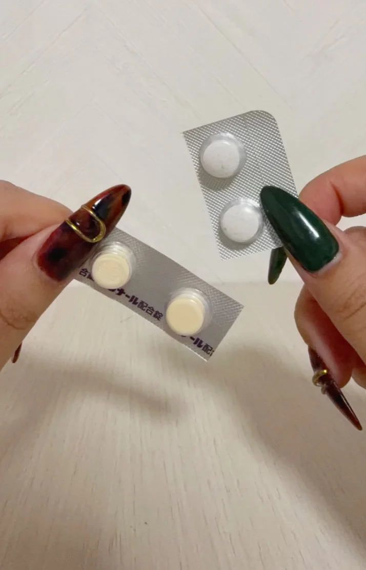 ( っ'-')╮ 💊=͟͟͞͞ ﾌﾞｫﾝ