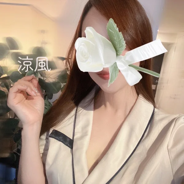 密着しよ〜ね♡本日の空き18:00〜60分1枠のみです