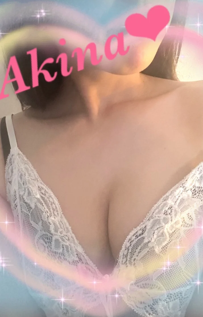 お待ちしてます❤︎秋波(あきな)