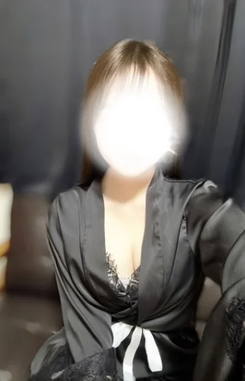 美月なな