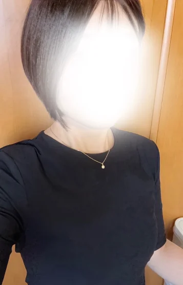 綾波れな【新人】