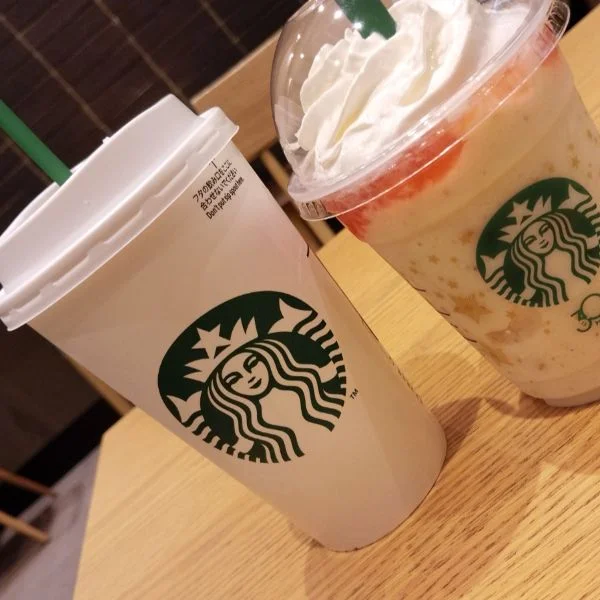 本日11時〜16時よろしくお願いします♡