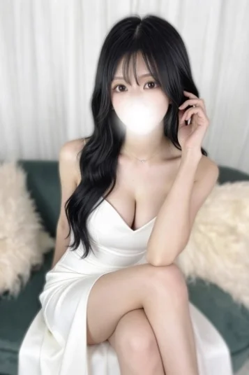 沢城 えみり