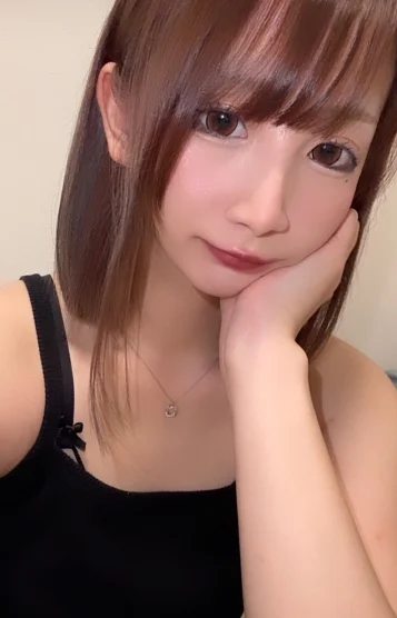 ゆりな