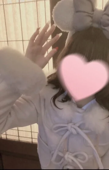 白咲 ありな