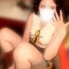 紅月あいら