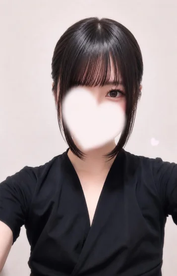橘　えま
