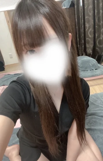 村上 えま