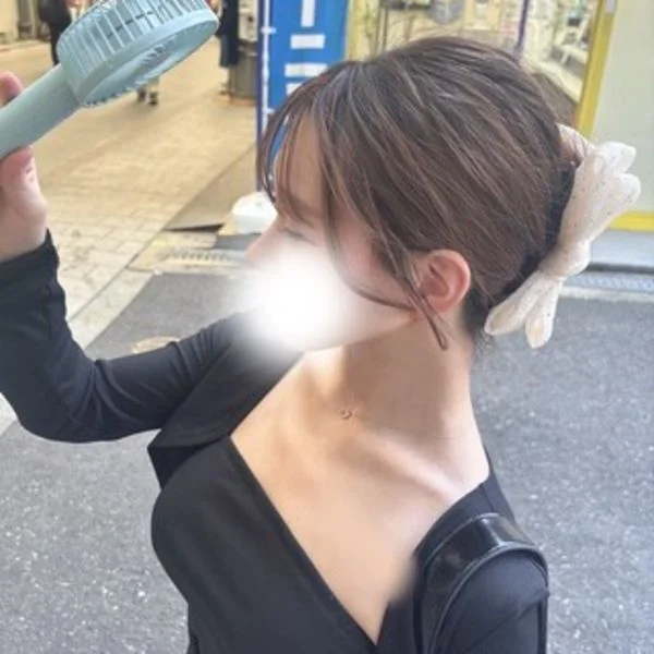 日中はまだまだ…