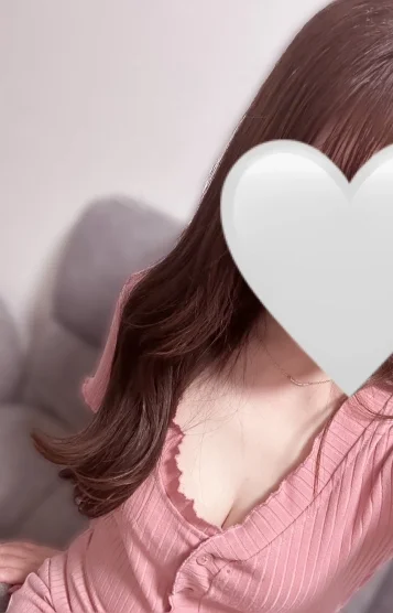 さな𖤐新人