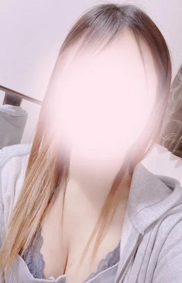 ゆら𖤐体験入店