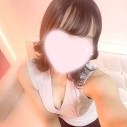 【ガチ推せます💛】えみりさん♡19:30～緊急出勤です🔥