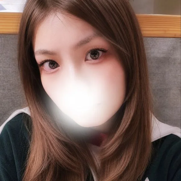 明日は出勤💛