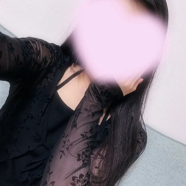 本日も出勤してます🩷