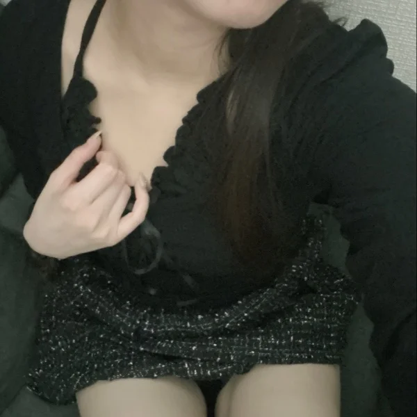 初投稿！つばき出勤してます✨✨ 1
