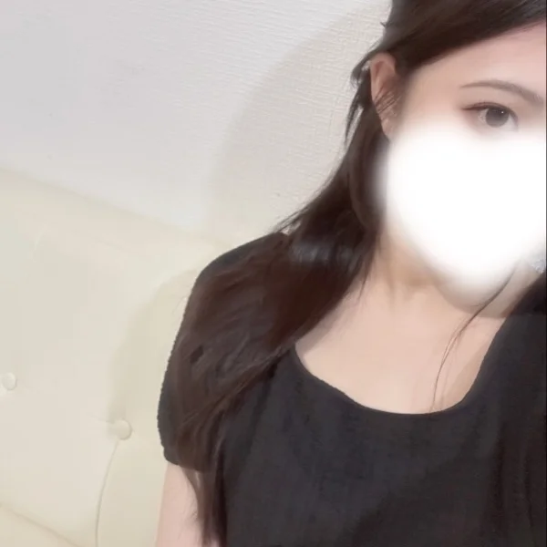 つばきいます🖤