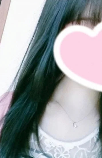 ゆりな