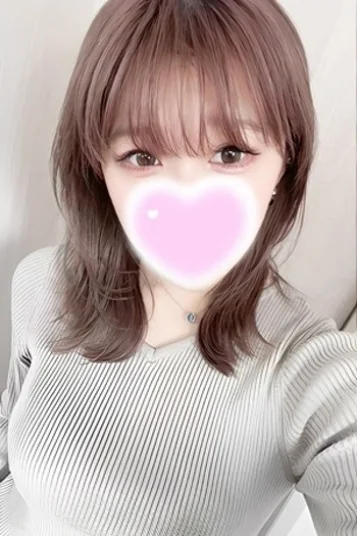 芹澤 レイラ