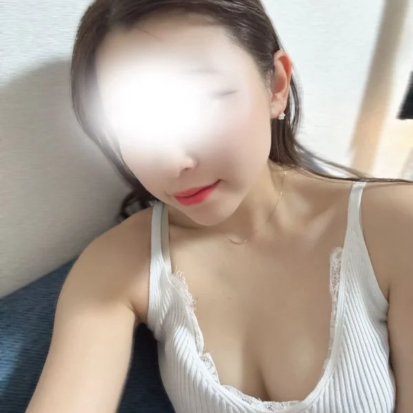 こんばんわ🐰よる出勤‼️